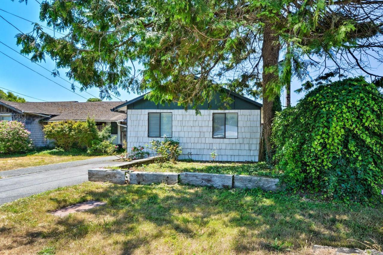 Smith River Vintage Cabin Oceanfront Deck And Views Esterno foto