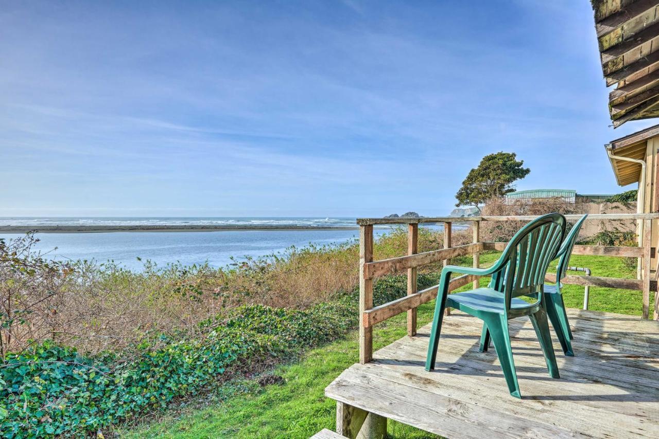 Smith River Vintage Cabin Oceanfront Deck And Views Esterno foto