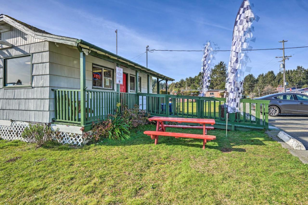 Smith River Vintage Cabin Oceanfront Deck And Views Esterno foto